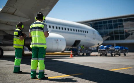 agent de piste à l’aéroport